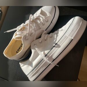 Converse All Star platform sneakers white size 7.5 7 1/2